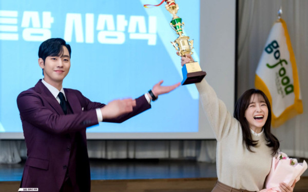 6 Drama Korea Romantis antara Cowok Kalem dan Cewek Hiperaktif