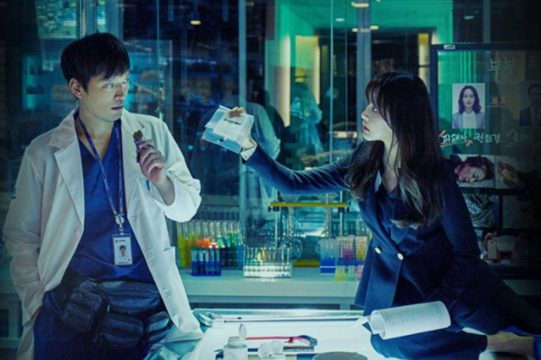 7 Drama Korea tentang Forensik yang Seru dan Bikin Penasaran