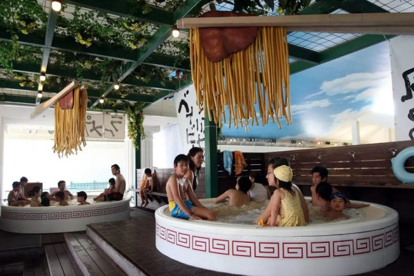 10 Tempat Wisata Paling Aneh, Ada Taman Bertema Toilet di Korea Selatan