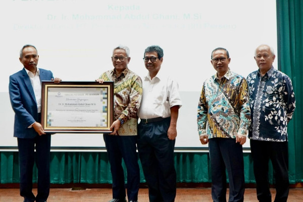 Pabrik Sawit Mini Jadi Upaya Mendorong Pengembangan Minyak Merah