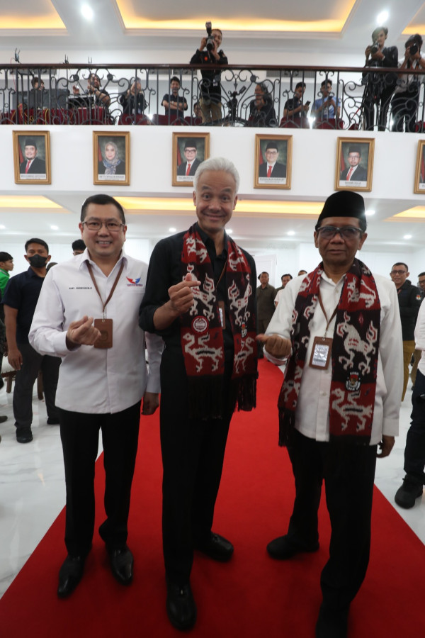 Ketum Partai Perindo HT: Ganjar Pranowo-Mahfud MD Menuju Indonesia Unggul