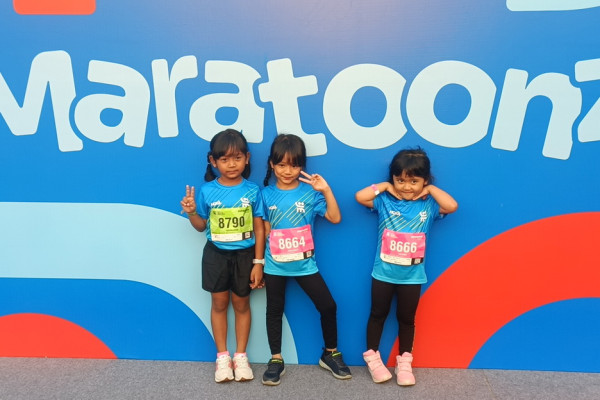 300 Anak-Anak Bersemangat Ikuti Maratoonz di Jakarta Marathon 2023