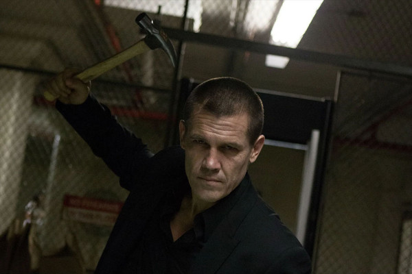 10 Film Remake Paling Zonk yang Pernah Dibuat Hollywood