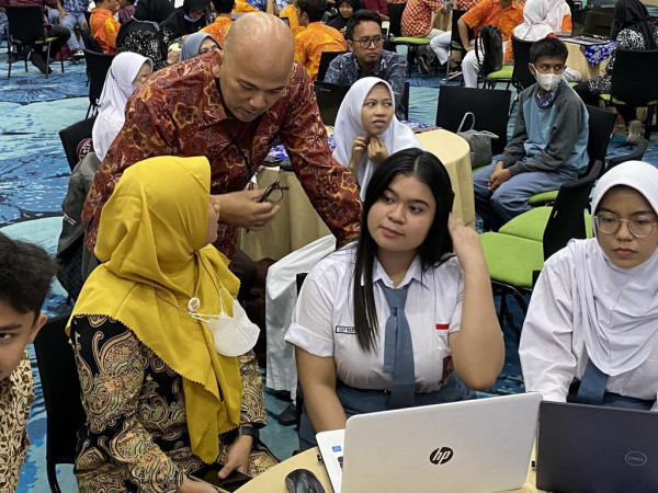 Telkomsel Bergabung di Program 