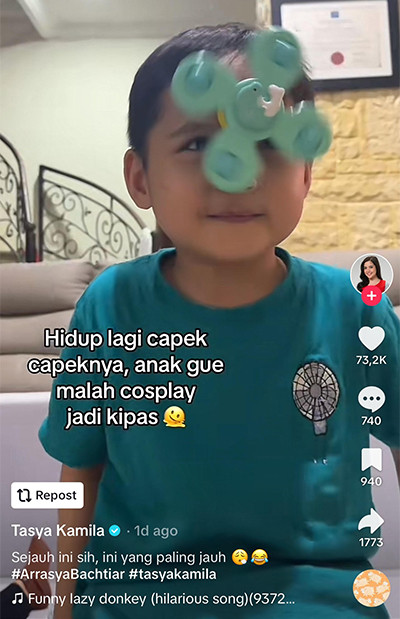 Bikin Gemes! Momen Anak Tasya Kamila Cosplay Jadi Kipas Angin