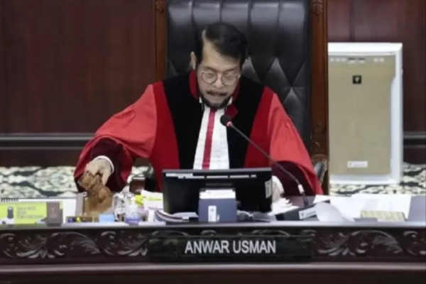 Riwayat Karier Anggota Keluarga Presiden Jokowi, Ada yang Jadi Wali Kota, Ketua Parpol, hingga Hakim MK