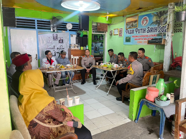 Asah Kemampuan Berpikir Kritis, Mahasiswa STIK Gelar Ngobrol Bareng dengan Polres Jaksel