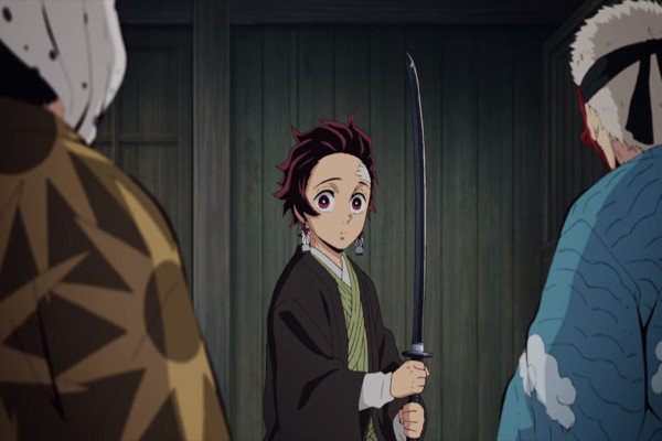 9 Karakter Anime Pengguna Pedang Hitam Paling Ikonis