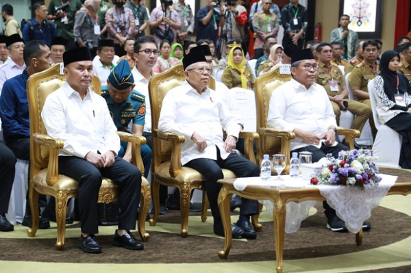 Wapres Ma'ruf Amin Hadiri Pengukuhan Pengurus KDEKS Kalteng Periode 2023-2025