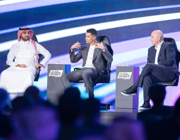 Cristiano Ronaldo Menghadap Pangeran MBS, Ada Apa?