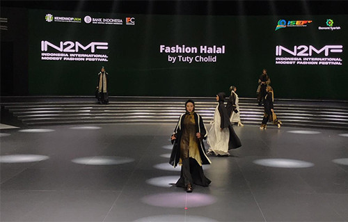 Ini 5 Wastra Modest Tanah Air yang Unjuk Gigi di IN2MF Hari Pertama
