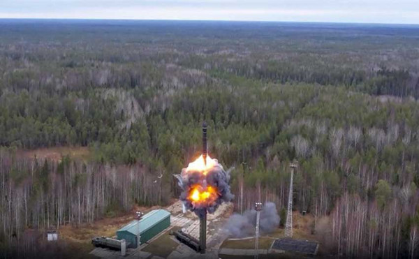 Rudal Balistik Nuklir Yars Rusia, Membawa 3 Hulu Ledak MIRV dengan Jangkauan 10.500 Km