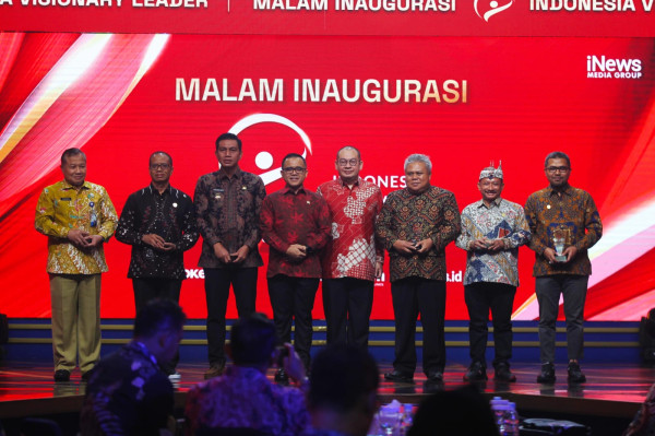 DPRD Jateng Mendapat Penghargaan IVL 2023 atas Inisiasi Pemberdayaan Masyarakat melalui Desa Wisata