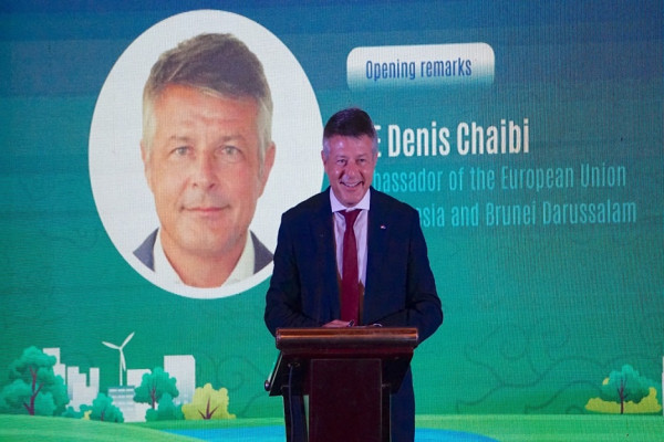 Uni Eropa Siapkan 2,4 Miliar Euro untuk Kemitraan Transisi Energi di Indonesia