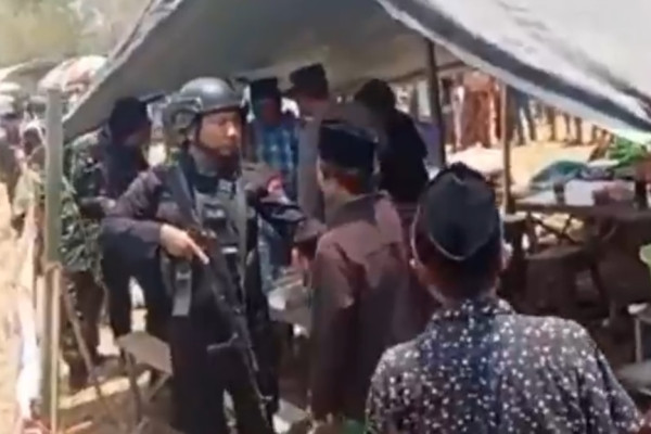 Mantan Kades di Bangkalan Ditangkap Brimob Bersenjata, Gara-gara Bawa Pistol di Coblosan Pilkades