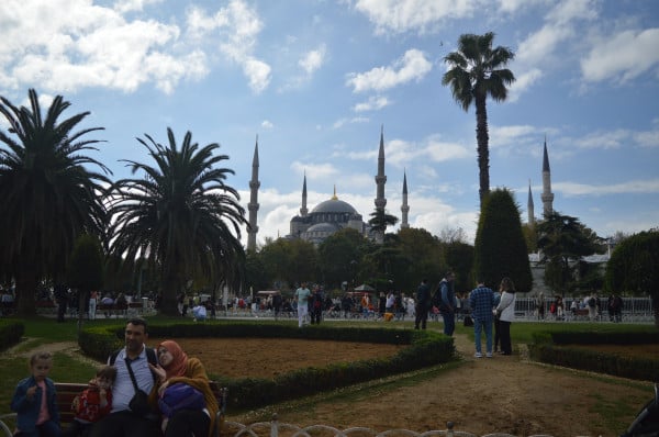 Menyelami Keindahan dan Kemegahan Masjid Biru di Istanbul Turki