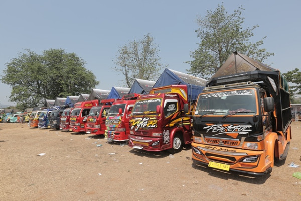 Didukung Mitsubishi Fuso, Jamnas 10 Canter Mania Indonesia Community Cetak Rekor Muri