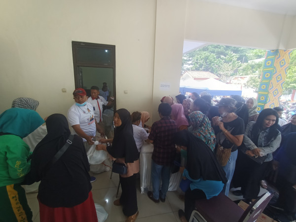 Bukti Perindo Peduli, Bagikan Ribuan Kacamata Baca Gratis hingga Donor Darah di Gebyar Sumpah Pemuda