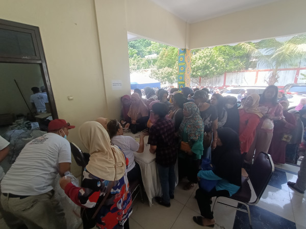 Bukti Perindo Peduli, Bagikan Ribuan Kacamata Baca Gratis hingga Donor Darah di Gebyar Sumpah Pemuda