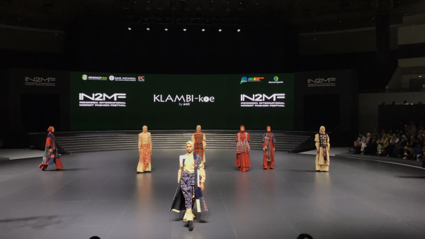 IN2MF 2023 Hari Terakhir Tampilkan Warna-warni Modest Fashion
