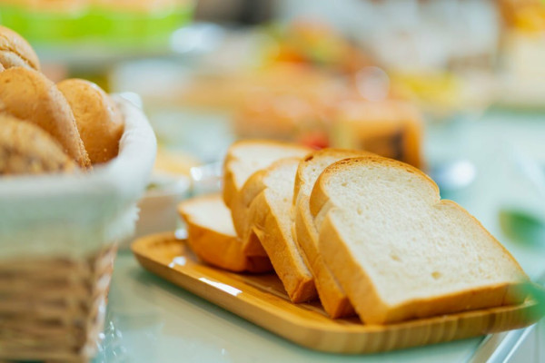 10 Makanan yang Tidak Boleh Dikonsumsi Jika Ingin Panjang Umur
