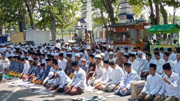 Bela Palestina, Ulama Madura Gelar Doa Keselamatan Warga Gaza di Sampang
