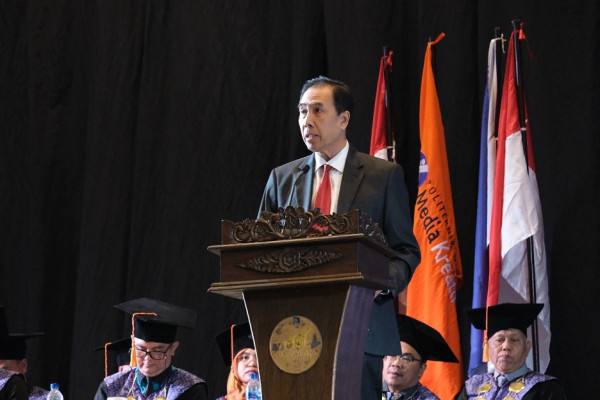 Polimedia Wisuda 1.022 Lulusan Siap Berkarya Kreatif di Dunia Industri