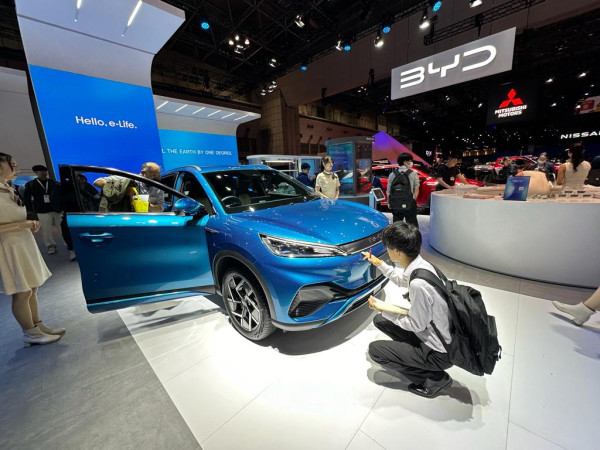 Mengapa Harga Mobil Listrik di China Termurah di Dunia?