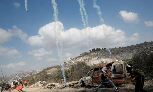 4 dari 10 Pria Palestina Pernah Ditahan di Penjara Israel, Kenapa Itu Terjadi?