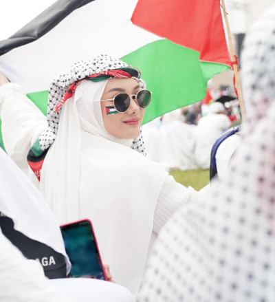 15 Artis Indonesia yang Ikut Aksi Akbar Bela Palestina di Monas, Aaaliyah Massaid hingga Rachel Vennya