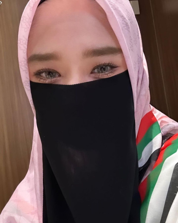 Ikut Aksi Bela Palestina di Monas, Inara Rusli Kembali Bercadar