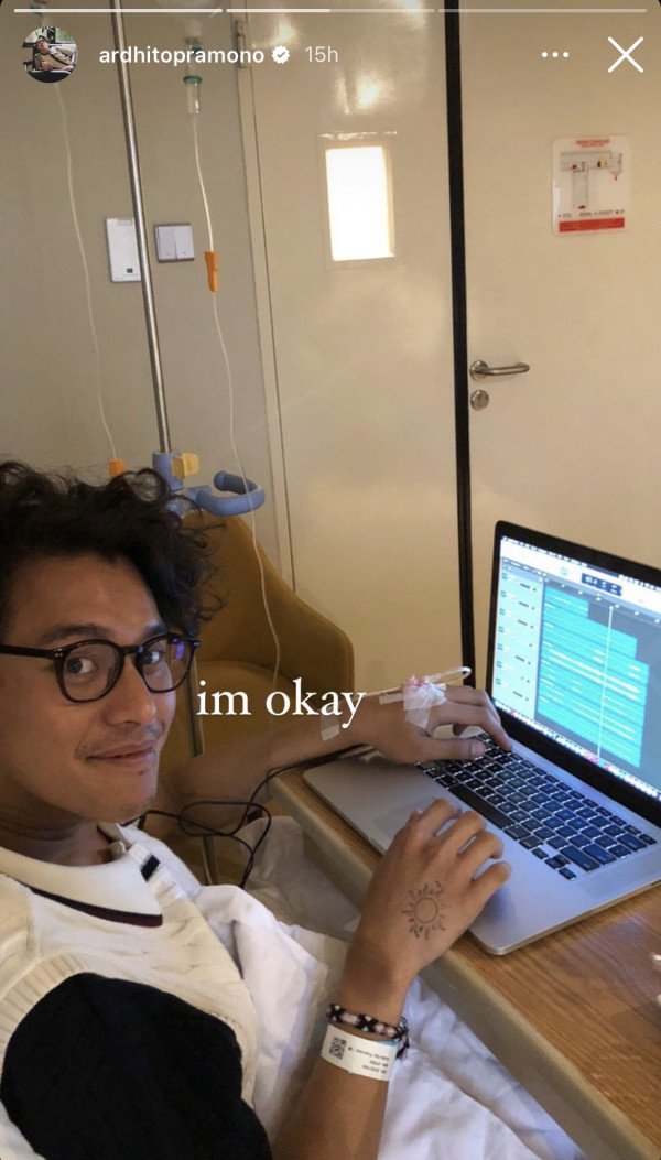 Ardhito Pramono Bagikan Foto Tangan Diinfus usai Umumkan Pisah dengan Istri: I'm Okay