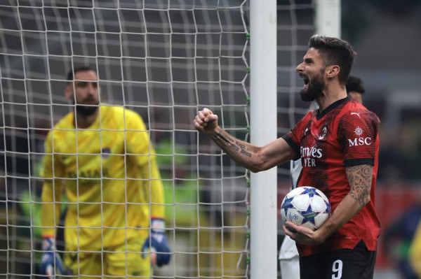 Hasil AC Milan vs PSG 2-1: Rossoneri Pecah Telur, Giroud Cetak Sejarah