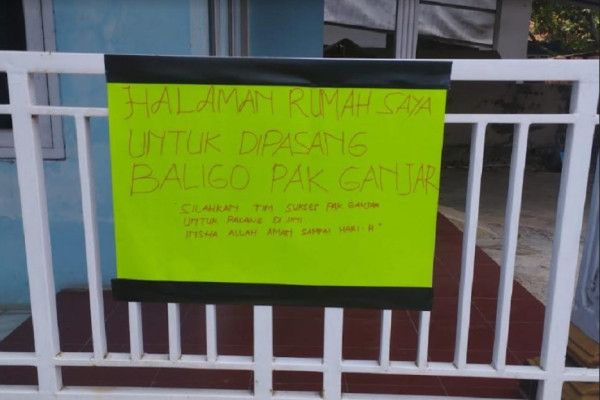 Demi Ganjar, Warga Ramai-ramai Ikhlaskan Rumah dan Tanahnya untuk Baliho Ganjar-Mahfud