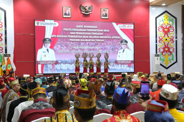 Gubernur Kalteng Gelar Rakor Penyelenggaraan Pemerintahan Desa Sekaligus Pengukuhan Pengurus DPD APDESI