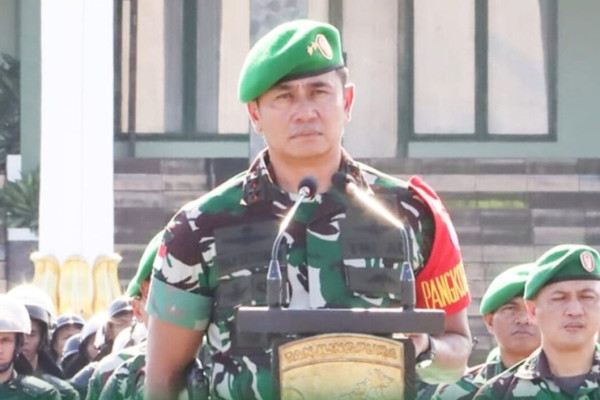 2 Pangdam Seangkatan Letjen TNI Maruli Simanjuntak, Peraih Adhi Makayasa dan Penakluk Everest