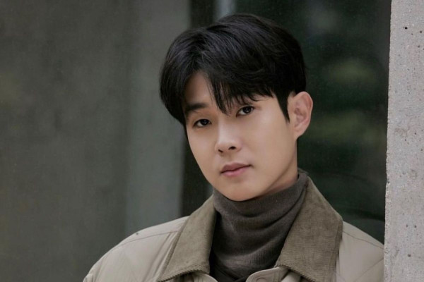 21 Bintang Drakor Kelas A yang akan Comeback pada 2024, dari Lee Min-Ho hingga Kim Tae-Ri