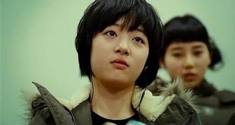 Daftar Film dan Drama Korea yang Dibintangi Sulli, dari Romantis hingga Action