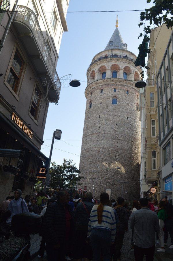 Galata Tower, Cara Menakjubkan Menikmati Keindahan Kota Istanbul Turki