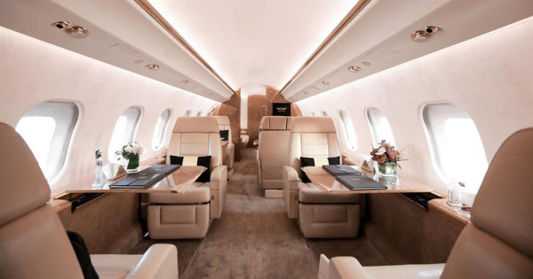 Ini Spesifikasi Jet Pribadi Coldplay Bombardier Global 6000 P4-136