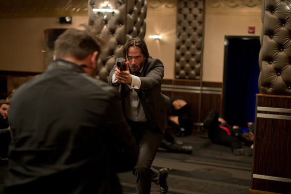 10 Film Action Tentang Pembunuh Bayaran Paling Seru buat Ditonton