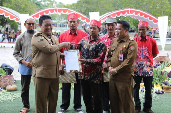Wagub Edy Resmi Buka Pekan Daerah Kontak Tani Nelayan Andalan XIII Kalteng 2023