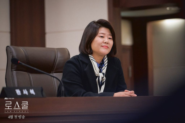 7 Drakor Lee Jung-Eun, Terbaru A Bloody Lucky Day dan Daily Dose of Sunshine