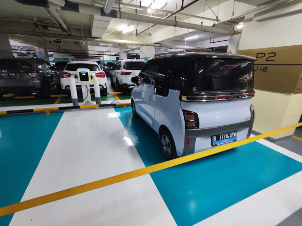 3 Teknologi Pengisian Mobil Listrik Tercepat di Indonesia
