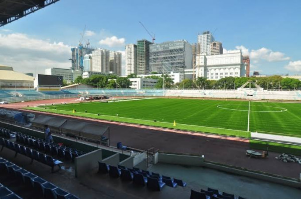 Perbandingan Rizal Memorial Stadium vs Gelora Bung Karno, Beda Kelas?