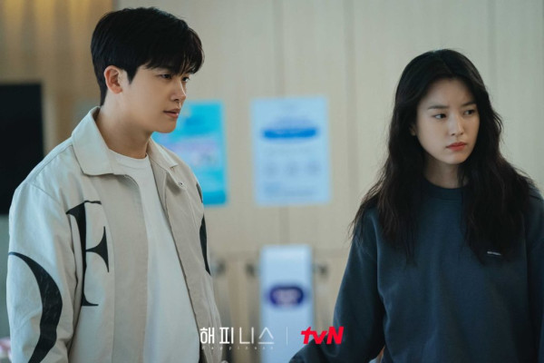 6 Aktor yang Jadi Pasangan Han Hyo-Joo dalam Drakor dan Film Korea