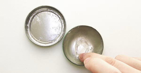 Mengenal Petroleum Jelly Serta Sejumlah Manfaatnya