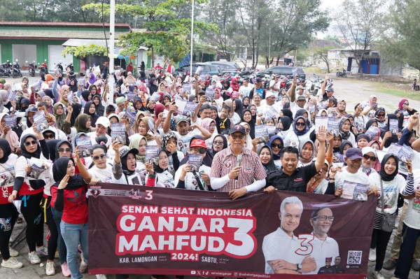 Saga Jaring Dukungan untuk Ganjar-Mahfud melalui Senam di Lamongan