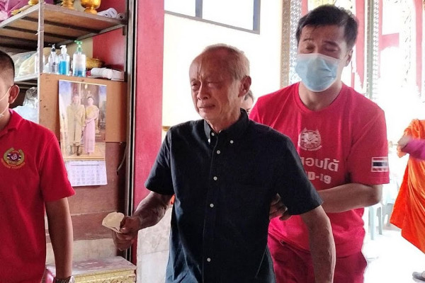 Viral! Pria Thailand Tinggal Bersama Jenazah Istrinya Selama 21 Tahun