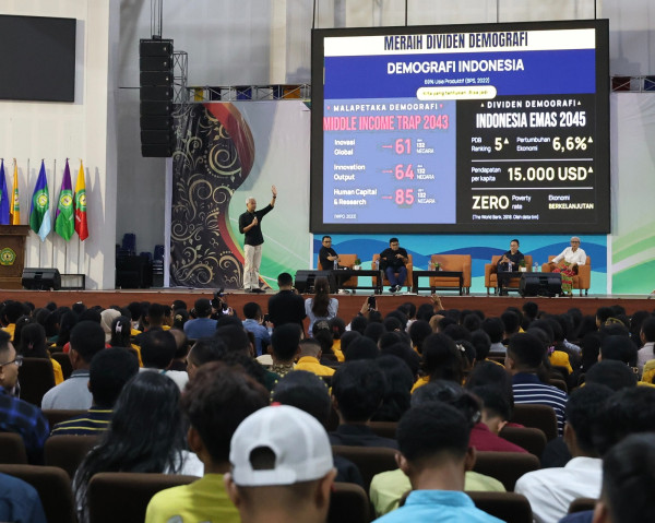 Antusias Ikuti Kuliah Kebangsaan, Mahasiswa Kupang Bilang Ganjar Pranowo Pemimpin Solutif